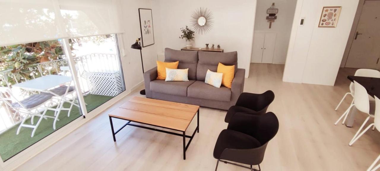 Precioso Apartamento En El Centro De Торремолінос Екстер'єр фото